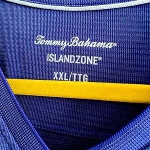 Gorgeous blue Tommy Bahama Island Zone v neck. Perfect for business casual